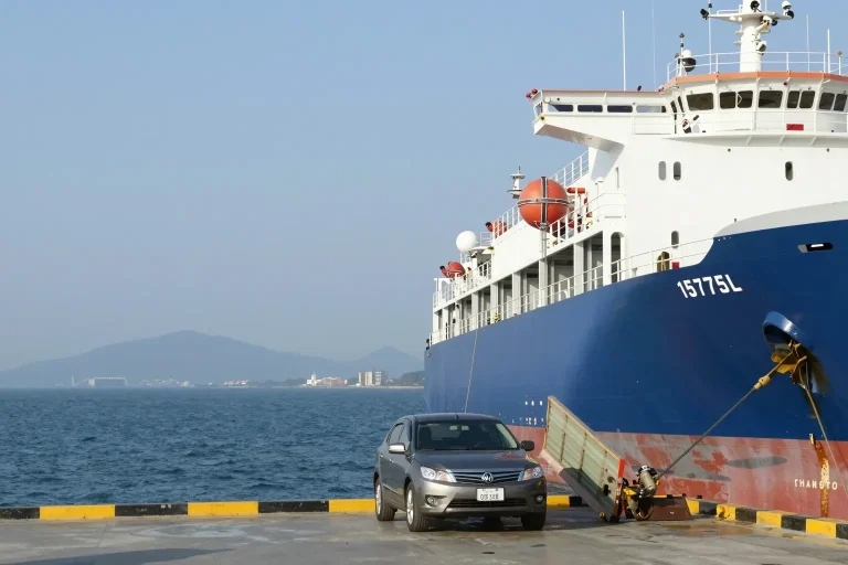 How much to ship a car to alaska